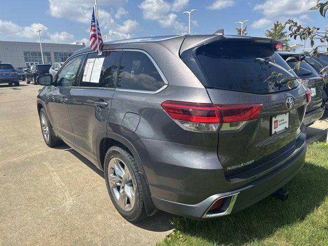 used 2019 Toyota Highlander car, priced at $30,904