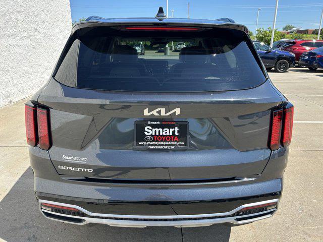 used 2023 Kia Sorento car, priced at $30,361