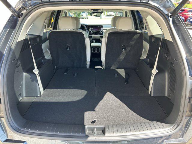 used 2023 Kia Sorento car, priced at $30,361