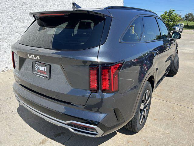 used 2023 Kia Sorento car, priced at $30,361