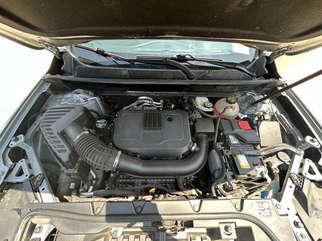 used 2023 GMC Acadia car, priced at $28,074