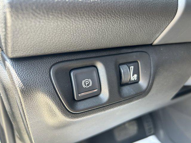 used 2023 GMC Acadia car, priced at $28,074