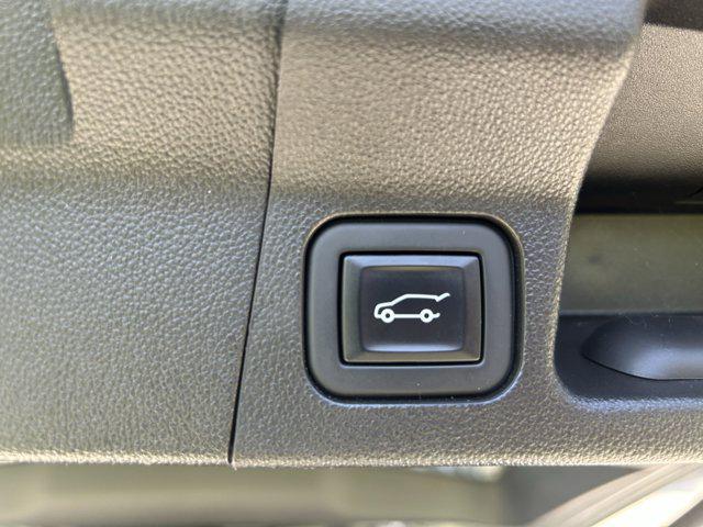 used 2023 GMC Acadia car, priced at $28,074