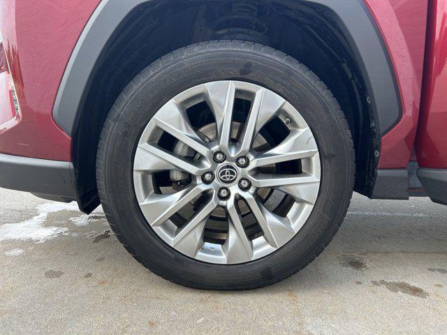 used 2019 Toyota RAV4 car, priced at $23,513