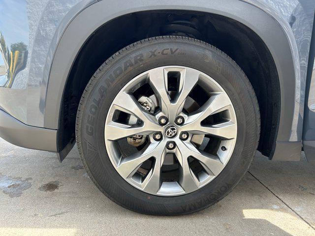 used 2024 Toyota Grand Highlander car, priced at $51,901