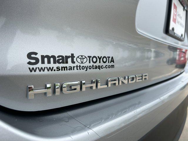 used 2023 Toyota Highlander Hybrid car, priced at $44,885
