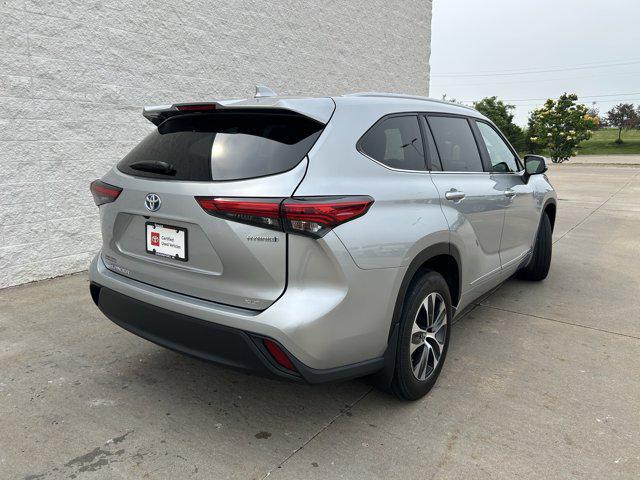 used 2023 Toyota Highlander Hybrid car, priced at $44,885