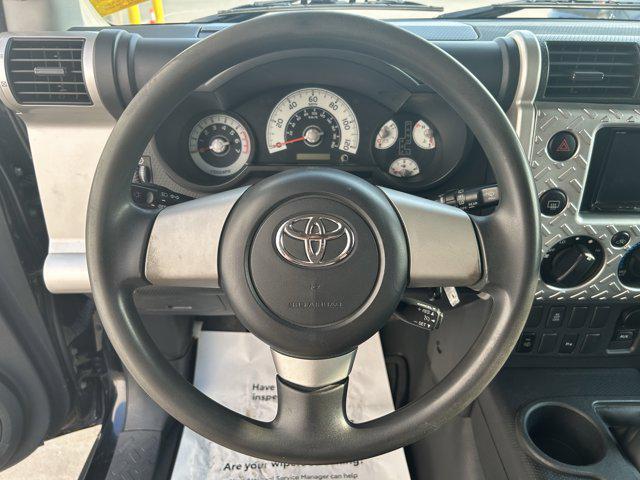 used 2007 Toyota FJ Cruiser car, priced at $14,872
