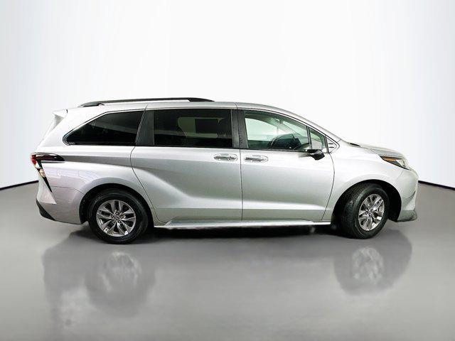 used 2023 Toyota Sienna car, priced at $41,085