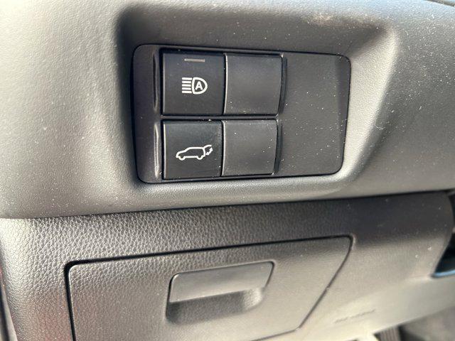 used 2022 Toyota Highlander car, priced at $41,562