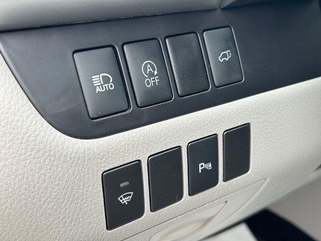 used 2017 Toyota Highlander car, priced at $20,991