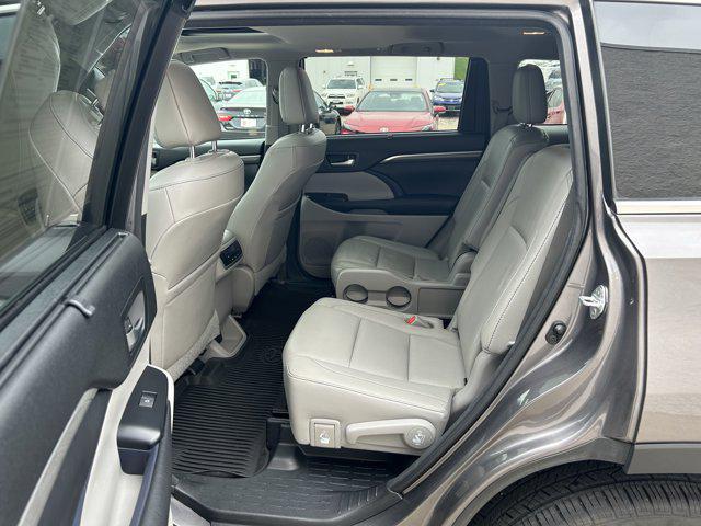 used 2017 Toyota Highlander car, priced at $20,991