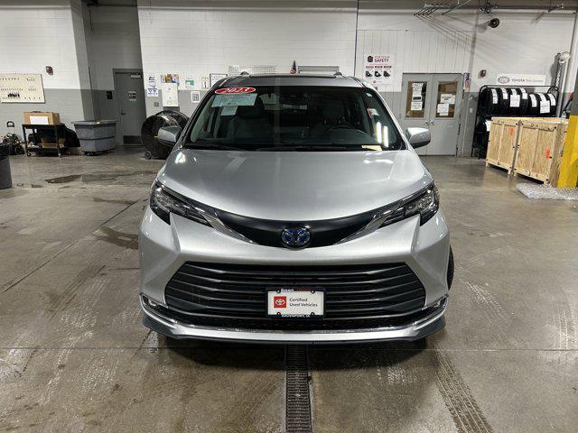 used 2023 Toyota Sienna car, priced at $43,646