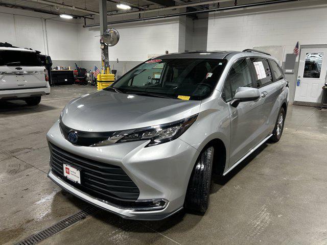 used 2023 Toyota Sienna car, priced at $43,646