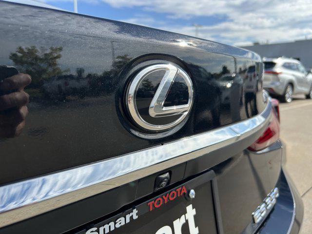 used 2024 Lexus ES 350 car, priced at $40,193