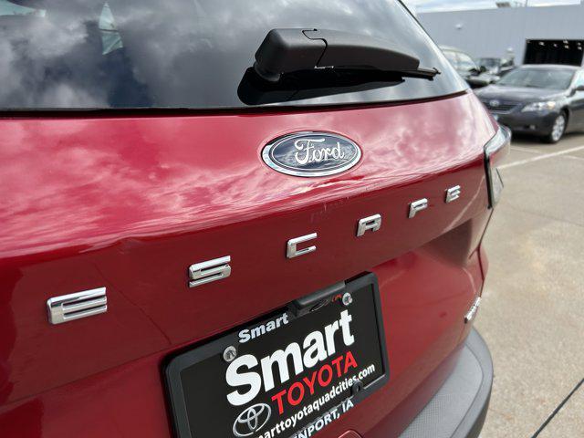 used 2022 Ford Escape car, priced at $25,781
