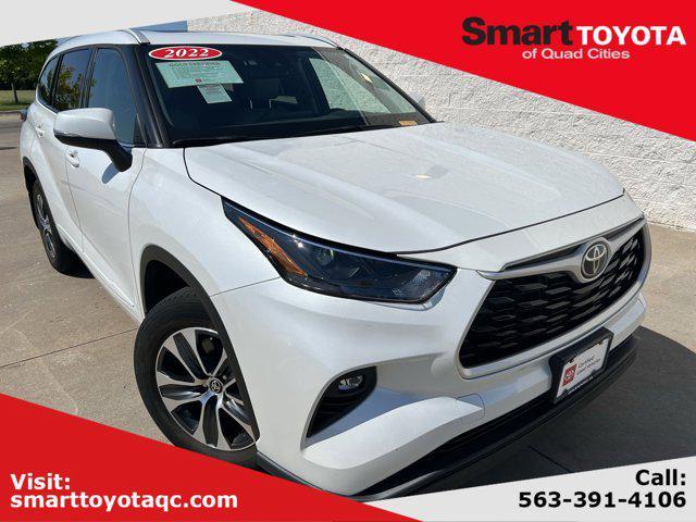 used 2022 Toyota Highlander car, priced at $42,206