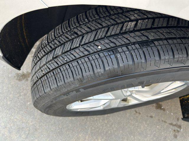 used 2018 Chevrolet Equinox car, priced at $13,046