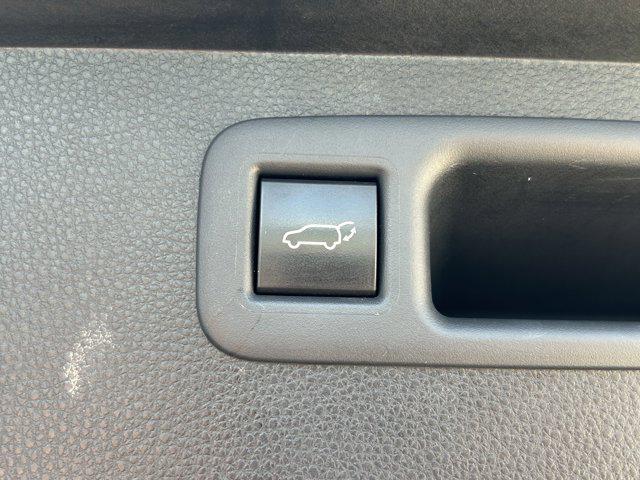 used 2020 Toyota Highlander car, priced at $32,891