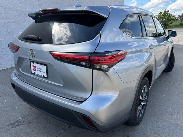 used 2020 Toyota Highlander car, priced at $32,891