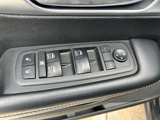 used 2018 Chrysler Pacifica car, priced at $13,698