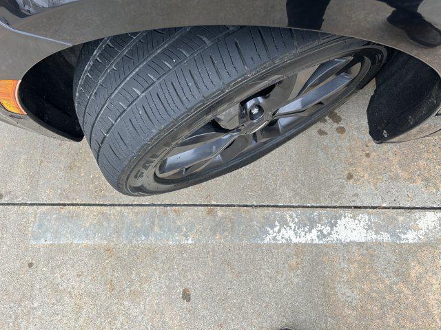 used 2018 Chrysler Pacifica car, priced at $13,698