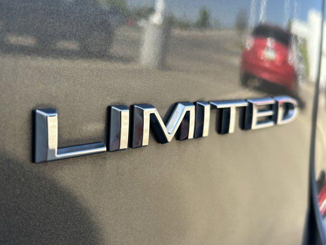 used 2022 Chrysler Pacifica car, priced at $26,017