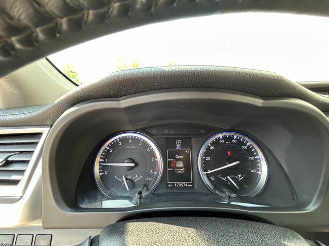 used 2015 Toyota Highlander car, priced at $16,474