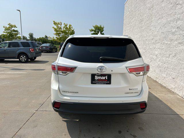 used 2015 Toyota Highlander car, priced at $16,474