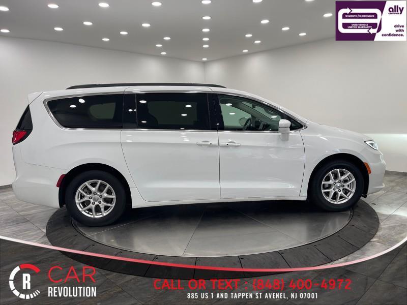 used 2022 Chrysler Pacifica car, priced at $16,488