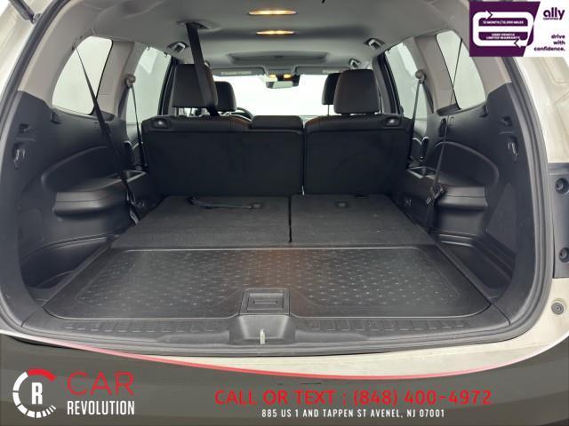 used 2020 Honda Pilot car, priced at $18,999