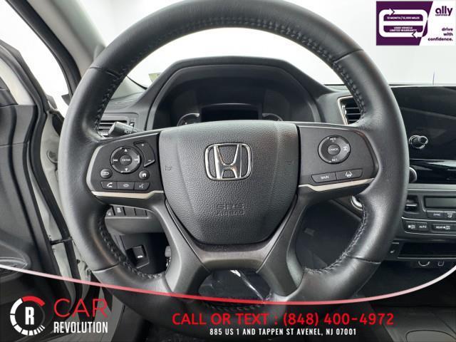 used 2020 Honda Pilot car, priced at $18,999