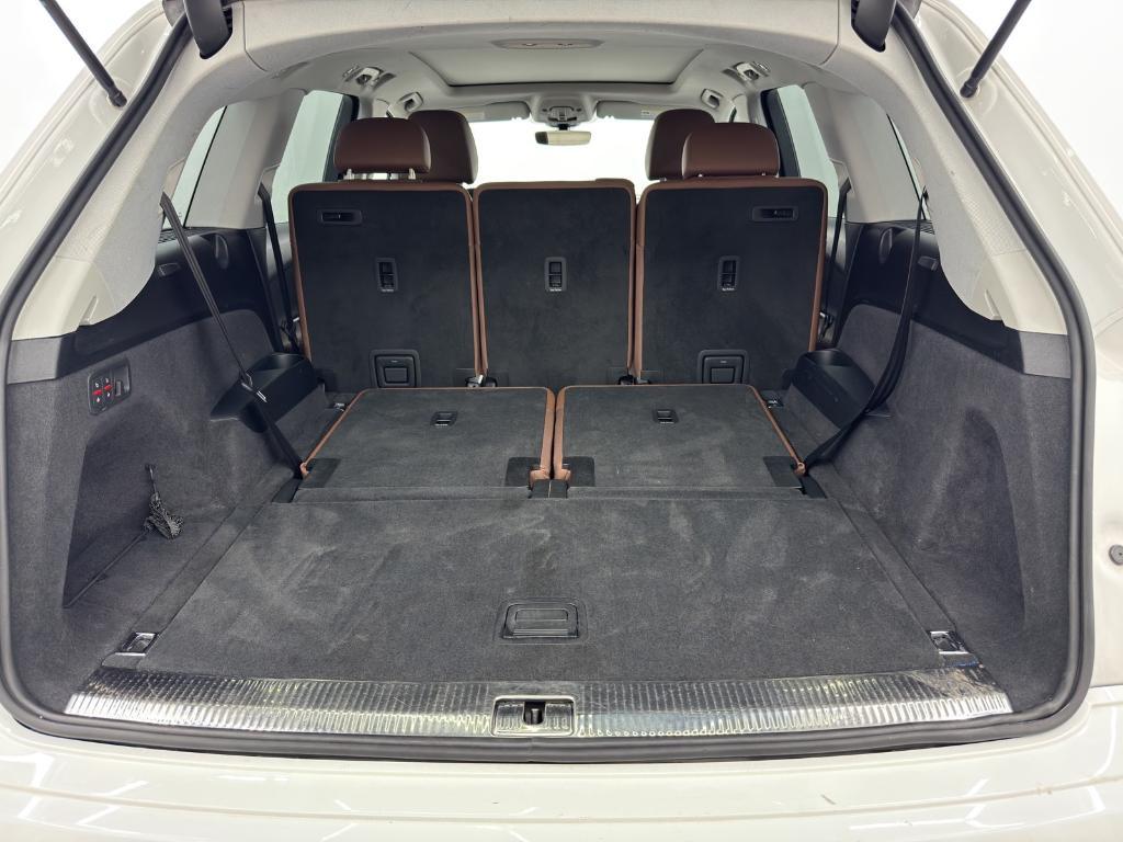 used 2023 Audi Q7 car, priced at $39,995