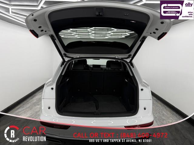 used 2024 Audi Q5 car, priced at $28,999