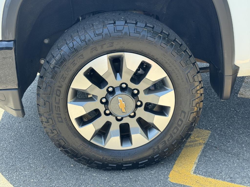 used 2022 Chevrolet Silverado 2500 car, priced at $42,995