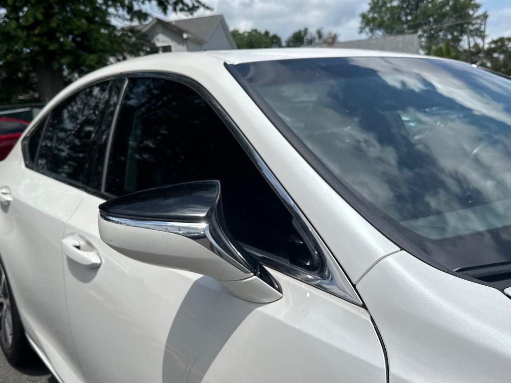 used 2020 Lexus ES 350 car, priced at $26,995