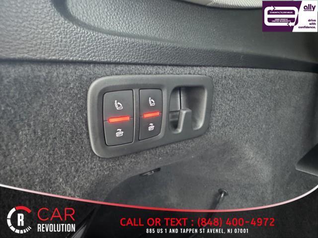 used 2023 Audi Q7 car, priced at $35,999