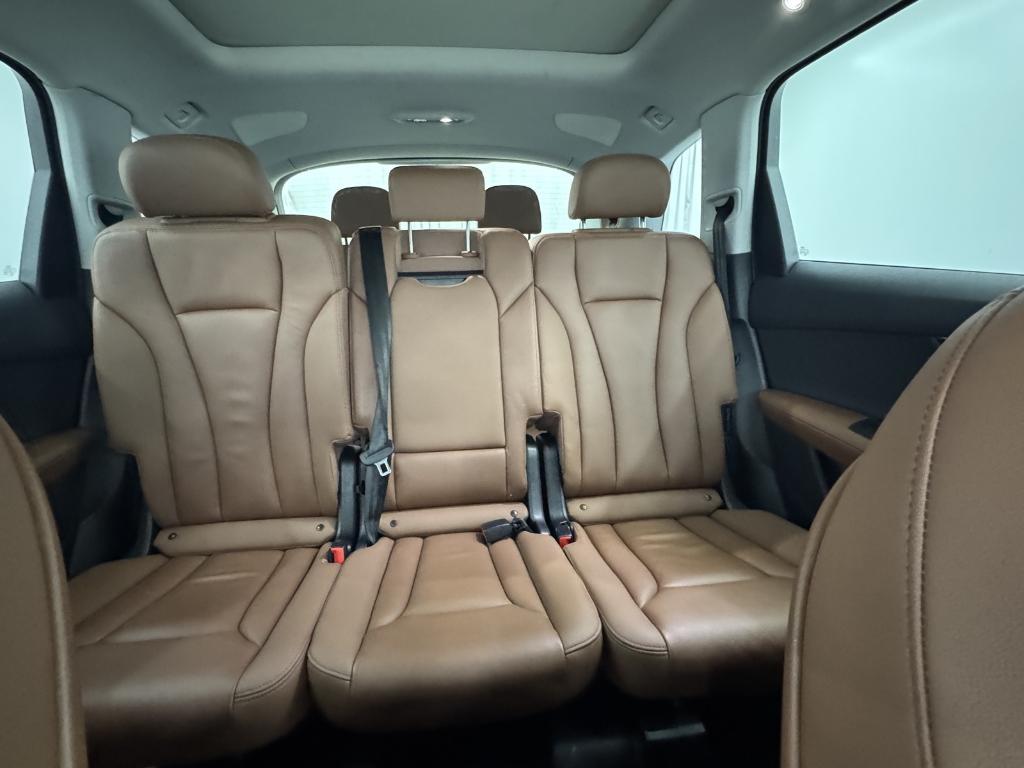 used 2023 Audi Q7 car, priced at $36,999
