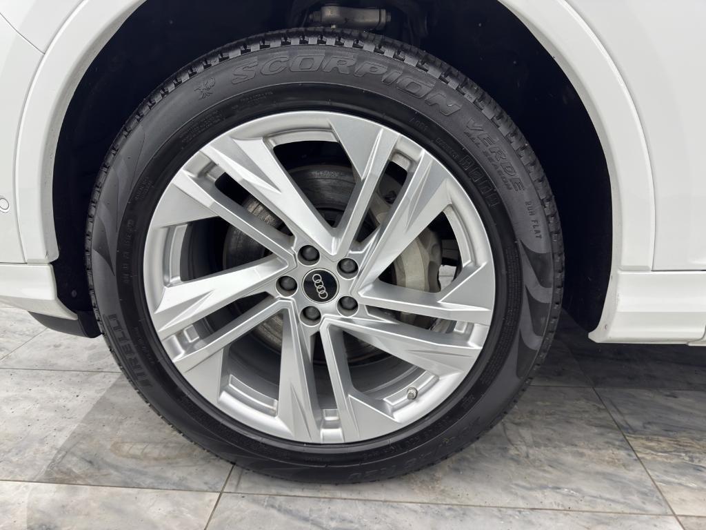 used 2023 Audi Q7 car, priced at $36,999
