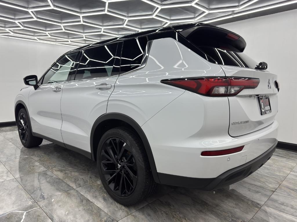 used 2023 Mitsubishi Outlander car, priced at $23,999