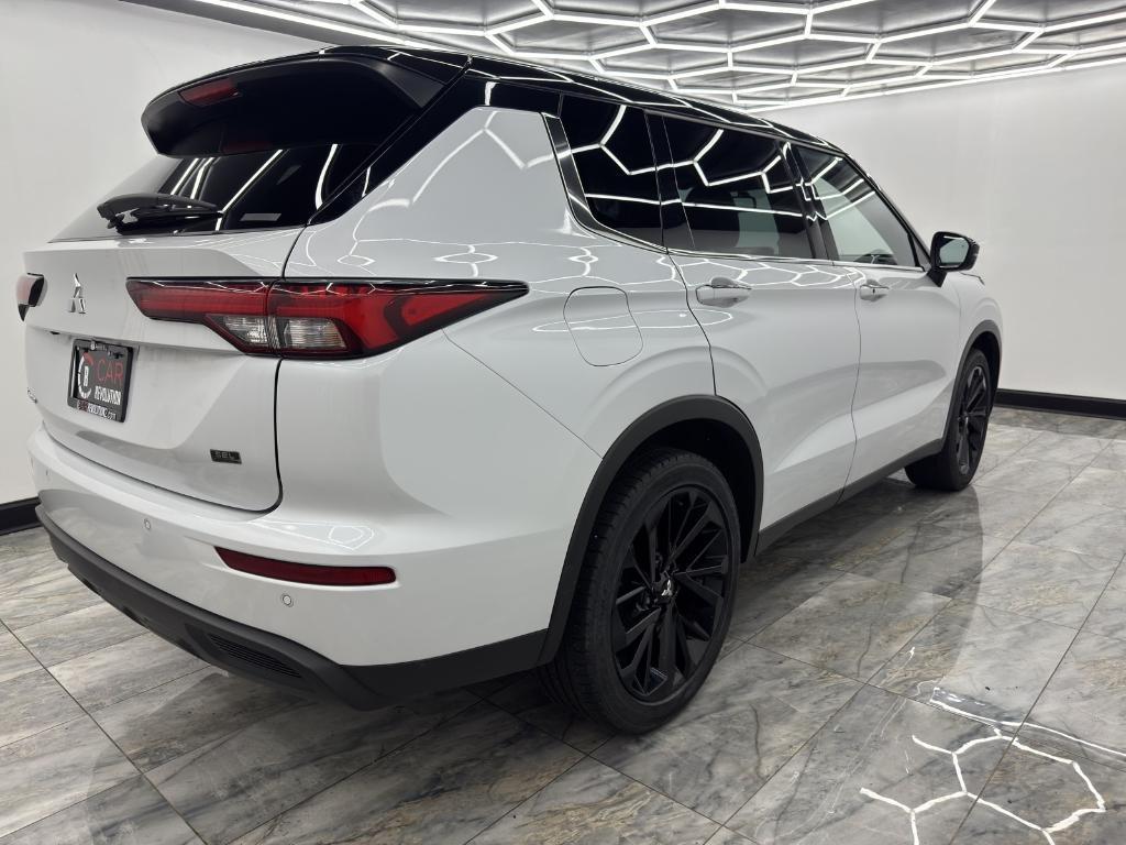 used 2023 Mitsubishi Outlander car, priced at $23,999