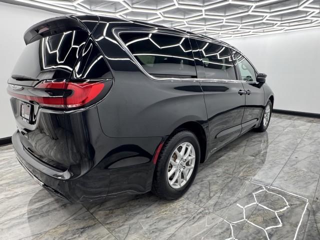 used 2023 Chrysler Pacifica car, priced at $20,999