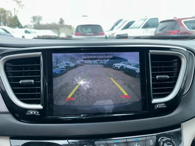 used 2023 Chrysler Pacifica car, priced at $20,999