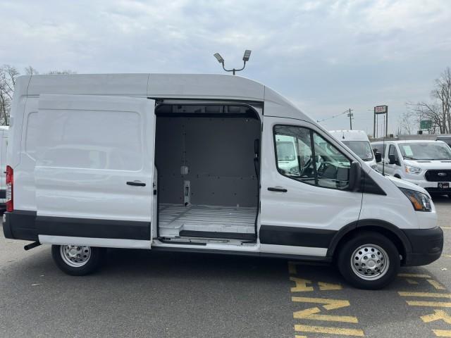 used 2022 Ford Transit-250 car, priced at $35,581