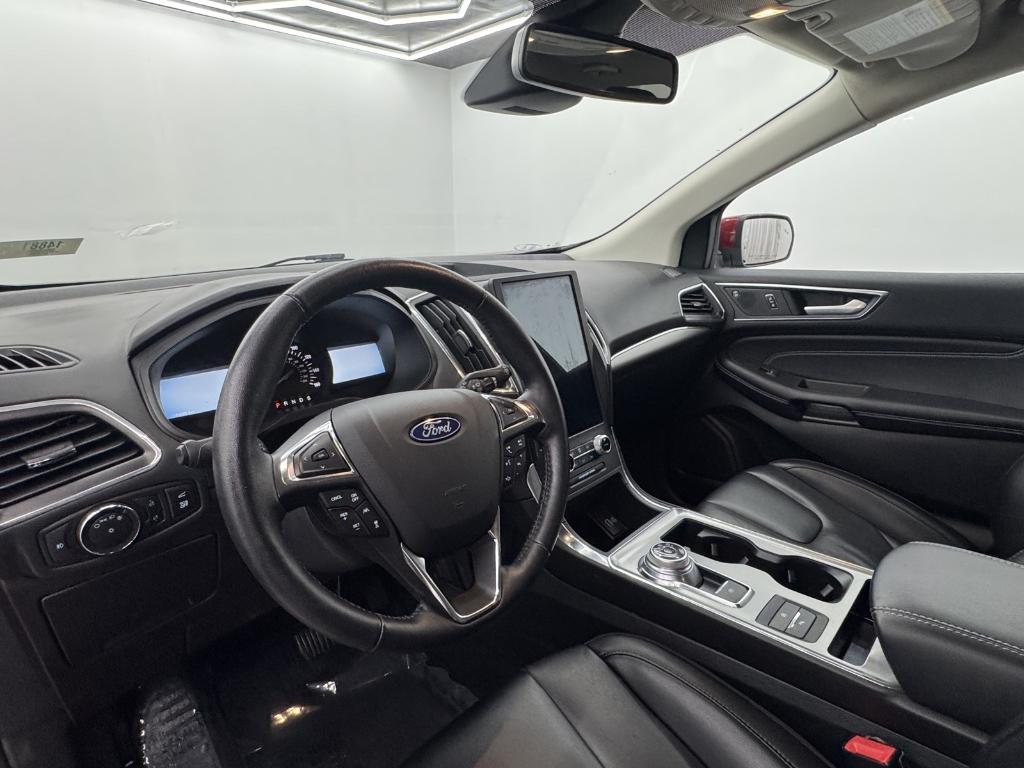 used 2022 Ford Edge car, priced at $30,995