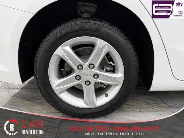 used 2024 Chevrolet Malibu car, priced at $15,999