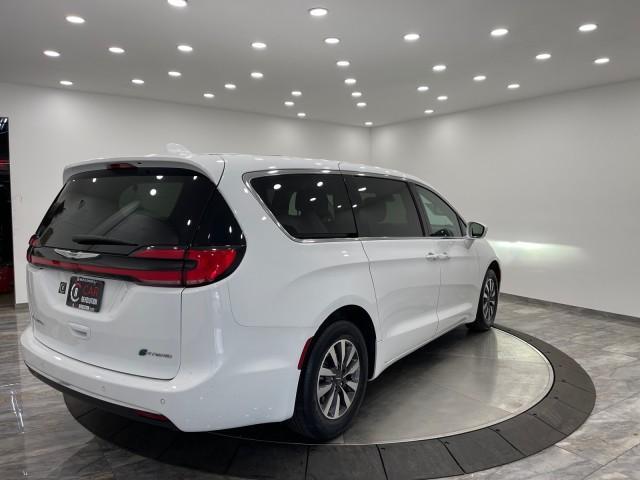 used 2022 Chrysler Pacifica Hybrid car, priced at $19,962