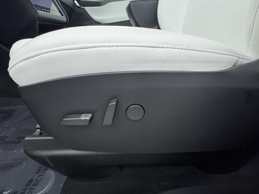 used 2020 Tesla Model X car, priced at $30,299
