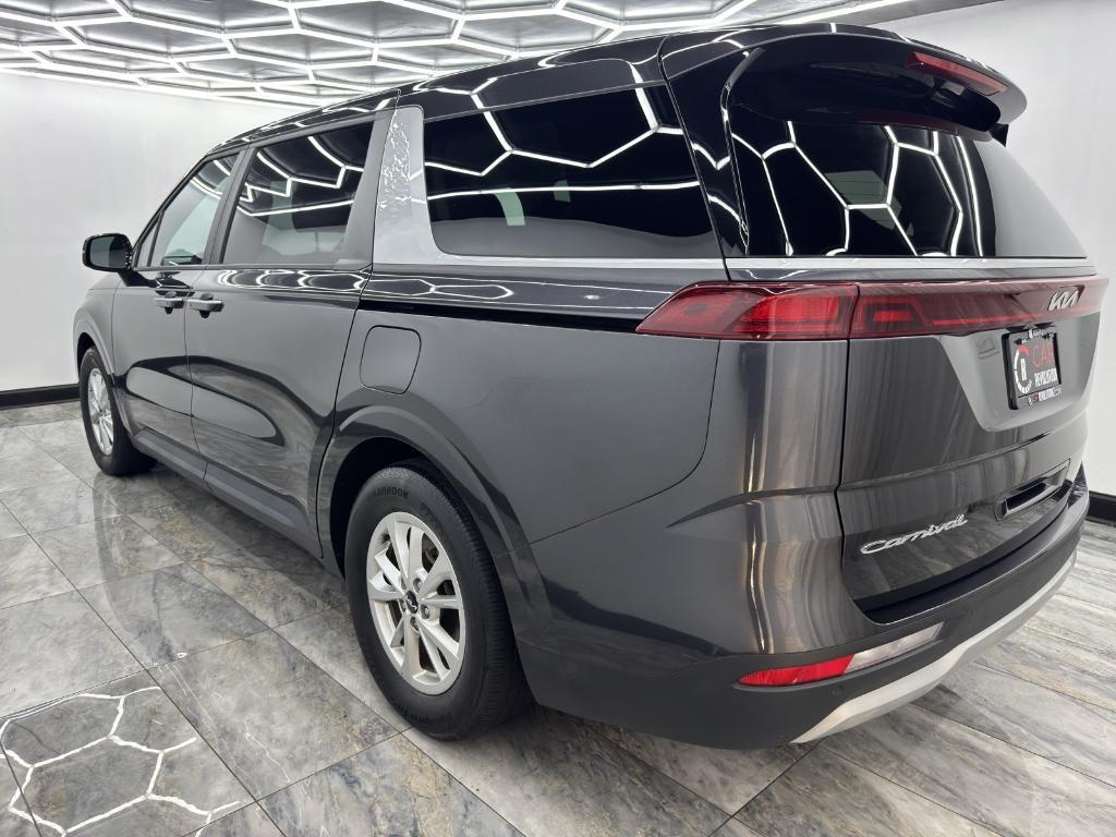 used 2022 Kia Carnival car, priced at $27,995