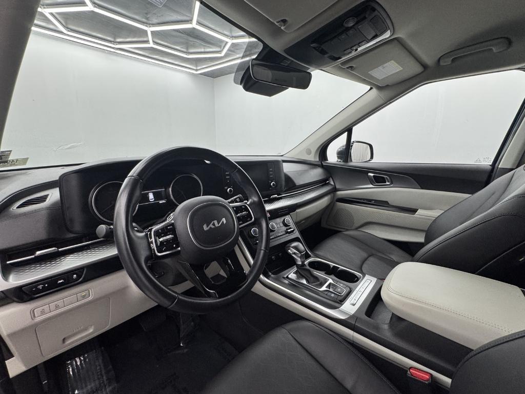 used 2022 Kia Carnival car, priced at $27,995